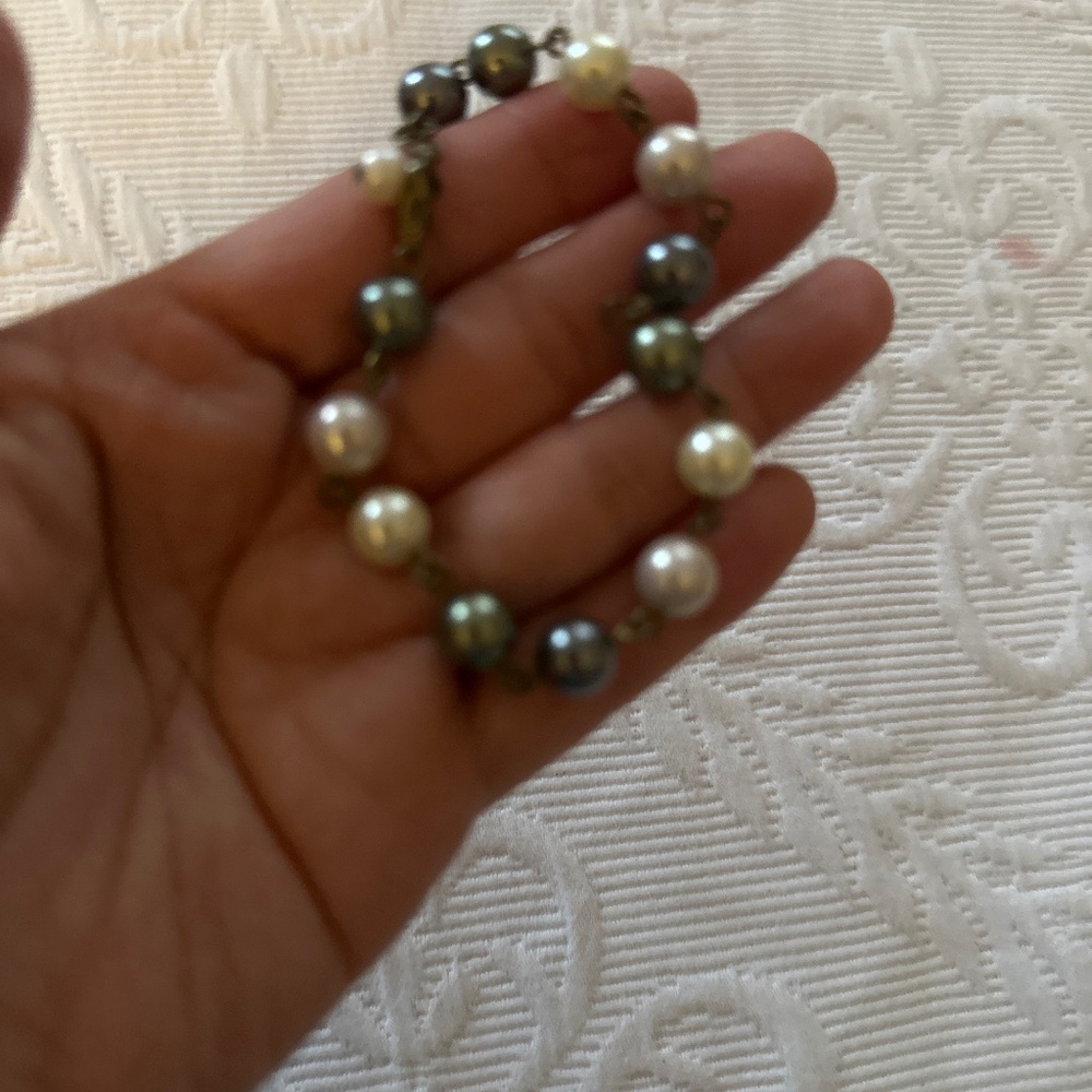 Pearl bracelet